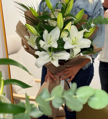 ankara çiçekçi, beyaz lityum buketi